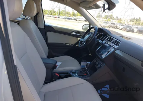 2018 Volkswagen Tiguan 2.0T Se/2.0T Sel из США, поврежденный, VIN 3VV2B7AX9JM144993